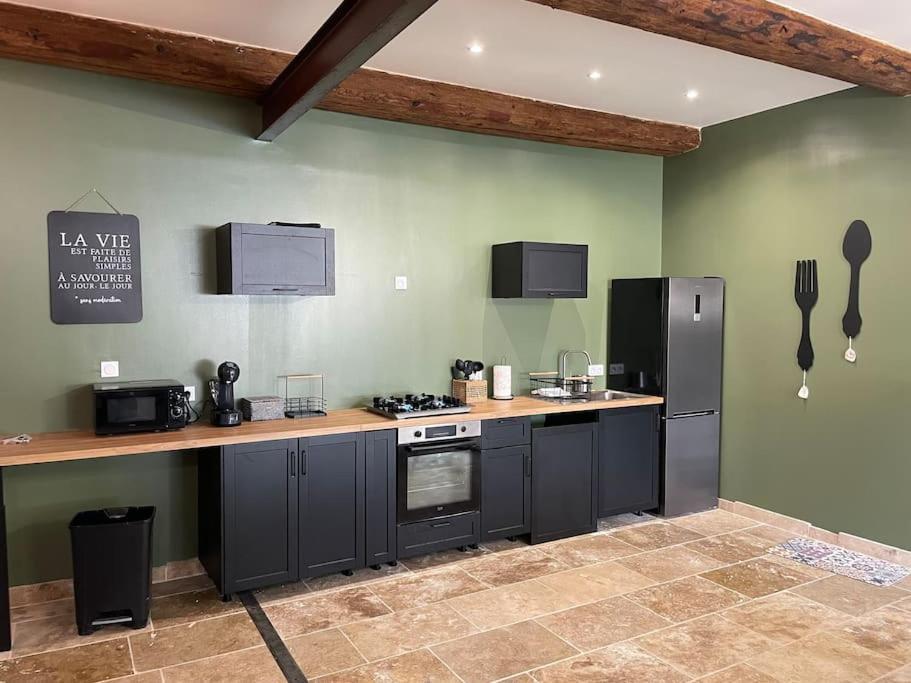 Maison De Charme Avec Piscine Monteux Zewnętrze zdjęcie