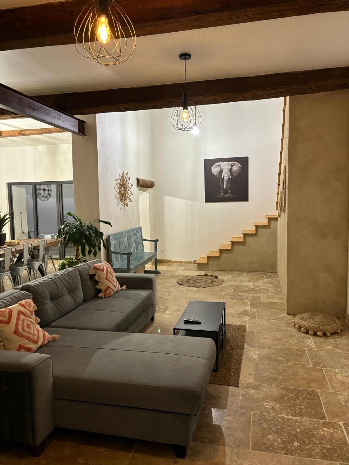 Maison De Charme Avec Piscine Monteux Zewnętrze zdjęcie